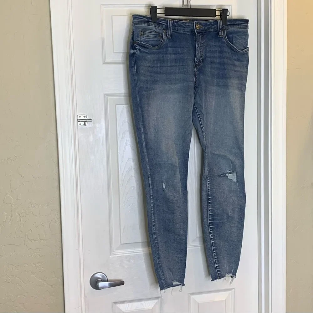 Kut from the Kloth Carlo Ankle Skinny Distressed Jeans Size 16 Raw Hem